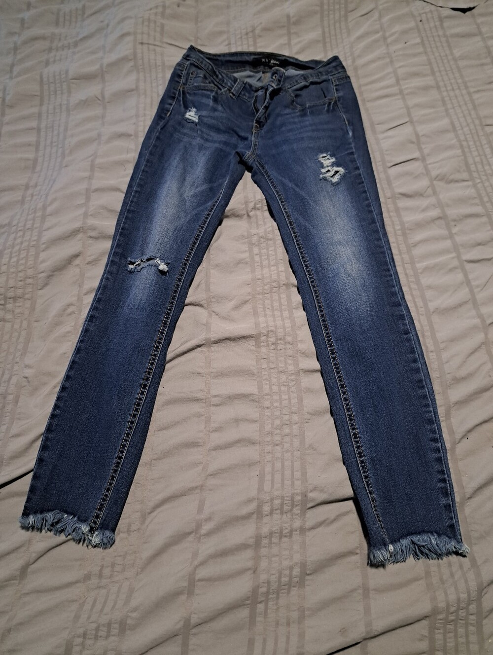 Blue Distressed Women's Skinny Jeans